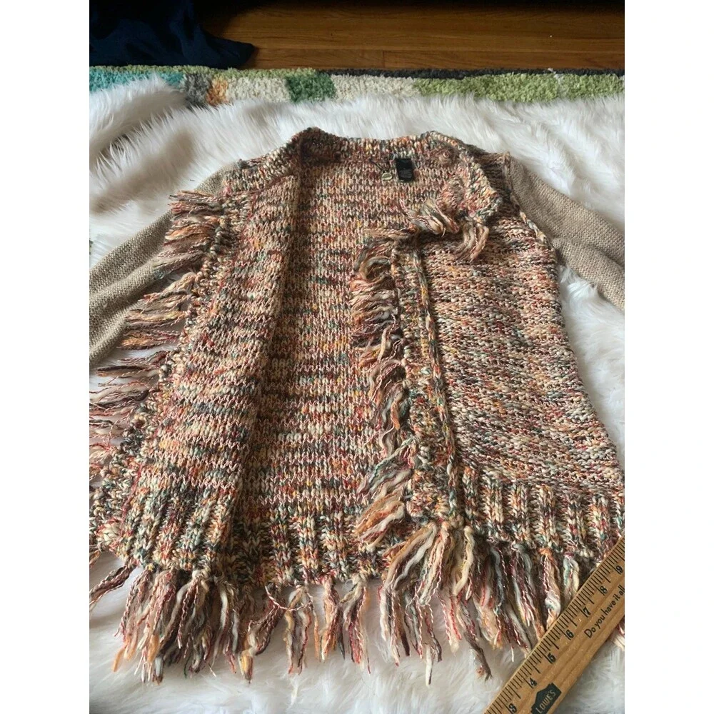 BKE Boutique cardigan knit - Picture 10 of 12